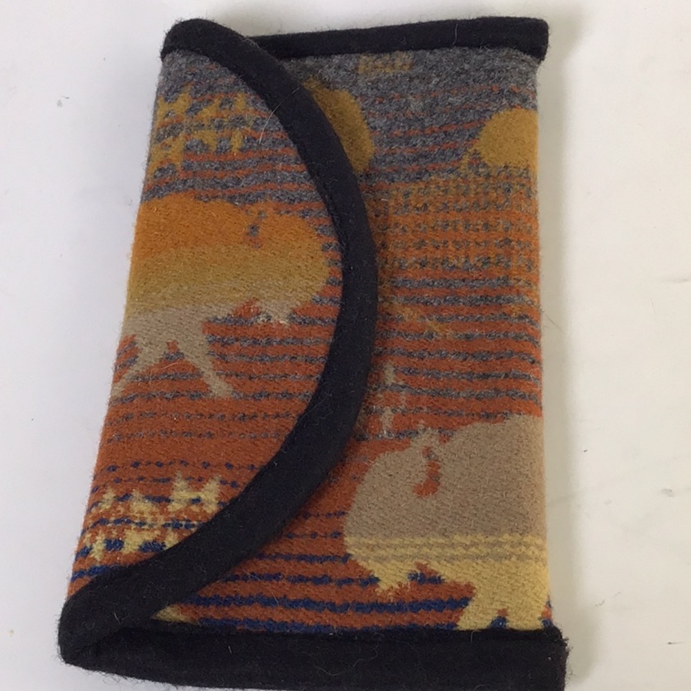 Timberline ltd wool wallet with white buffalo design